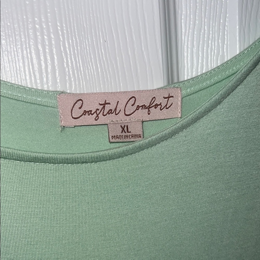 Green Ruffle Sleeve Top - Picture 3 of 5